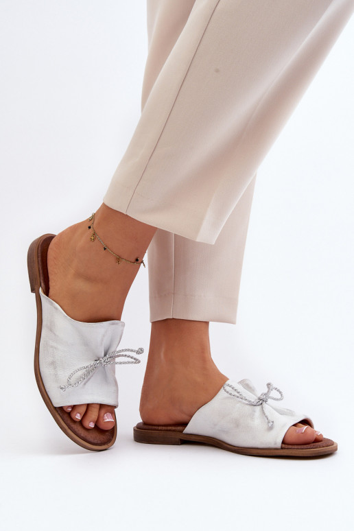 Zazoo 2659 Pantofole in pelle Femminile color argento Zazoo 2659 Pantofole in pelle Femminile color argento