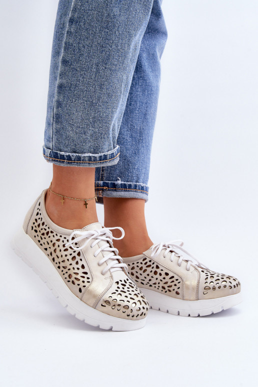 Zazoo 2821 Pelle scarpe Femminile con elementi traforati colore dorato Zazoo 2821 Pelle scarpe Femminile con elementi traforati colore dorato