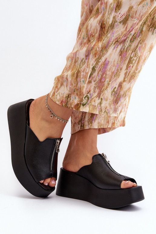 Zazoo 2916 Femminile Pantofole con una piattaforma con cerniere colore nero Zazoo 2916 Femminile Pantofole con una piattaforma con cerniere colore nero