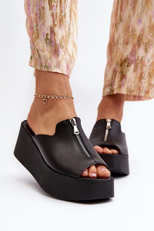 Zazoo 2916 Femminile Pantofole con una piattaforma con cerniere colore nero Zazoo 2916 Femminile Pantofole con una piattaforma con cerniere colore nero