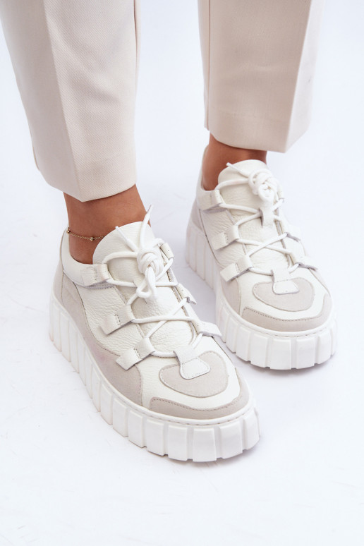 Femminile Pelle scarpe da ginnastica con una piattaforma M01/1 Zazoo colore avorio Femminile Pelle scarpe da ginnastica con una piattaforma M01/1 Zazoo colore avorio