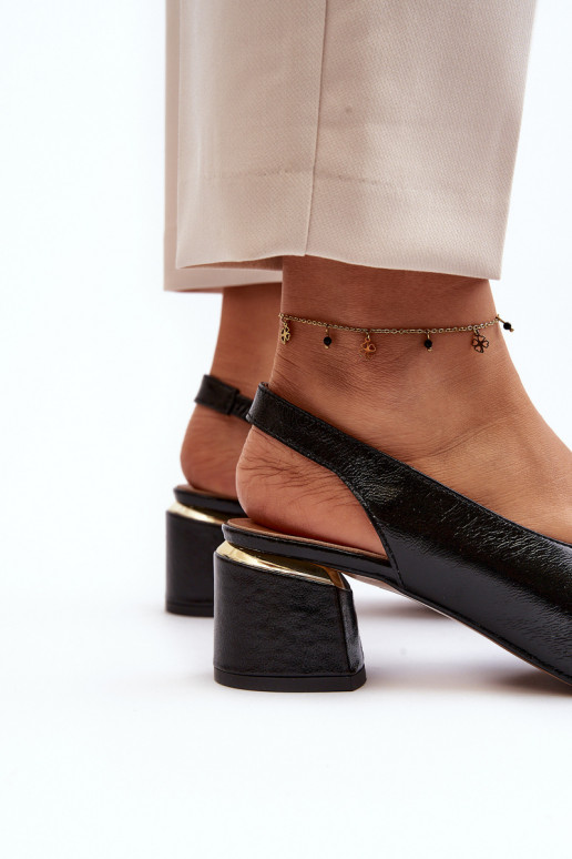 Sandali da donna con ornamenti Laura Messi 2719 colore nero Sandali da donna con ornamenti Laura Messi 2719 colore nero