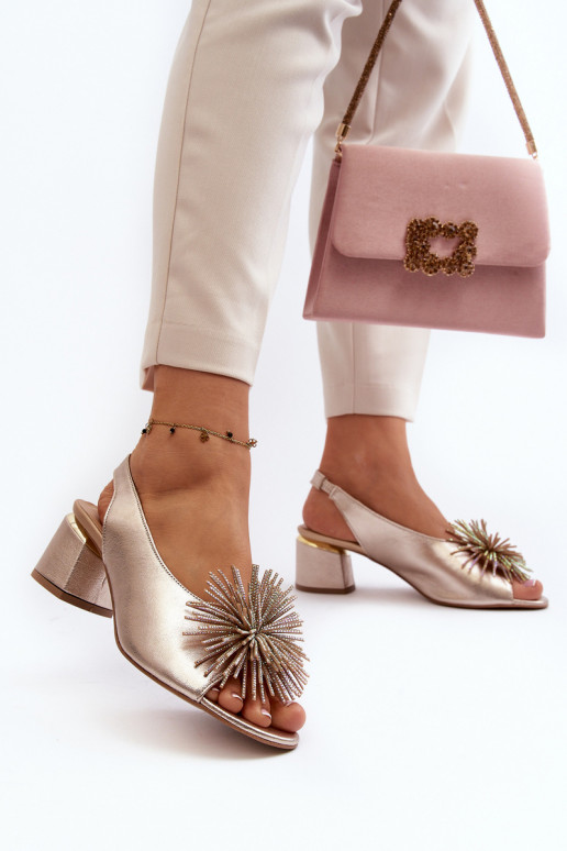 Sandali da donna con ornamenti Laura Messi 2719 colore dorato Sandali da donna con ornamenti Laura Messi 2719 colore dorato