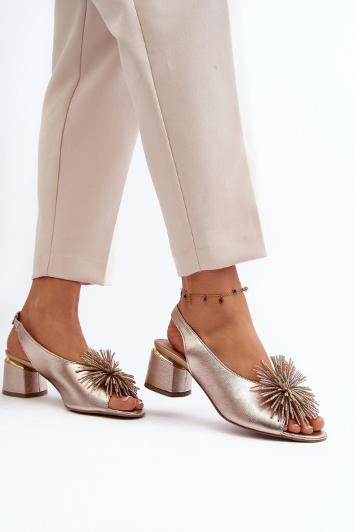 Sandali da donna con ornamenti Laura Messi 2719 colore dorato Sandali da donna con ornamenti Laura Messi 2719 colore dorato
