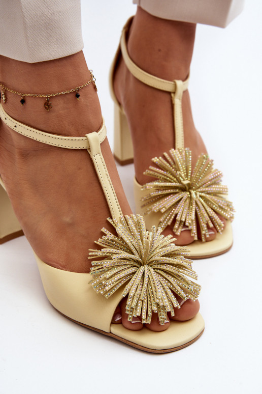 sandali Pelle con i tacchi con ornamenti Laura Messi 2758 beige sandali Pelle con i tacchi con ornamenti Laura Messi 2758 beige