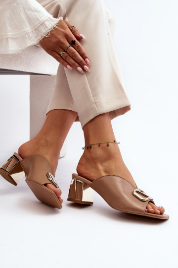 Pantofole eleganti in stile femminile con tacco Laura Messi 2771 color sabbia 2