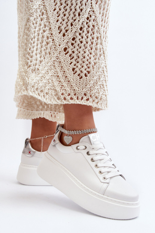Pelle Femminile Scarpe modello sneakers Con un braccialetto CheBello 4406 Colore bianco