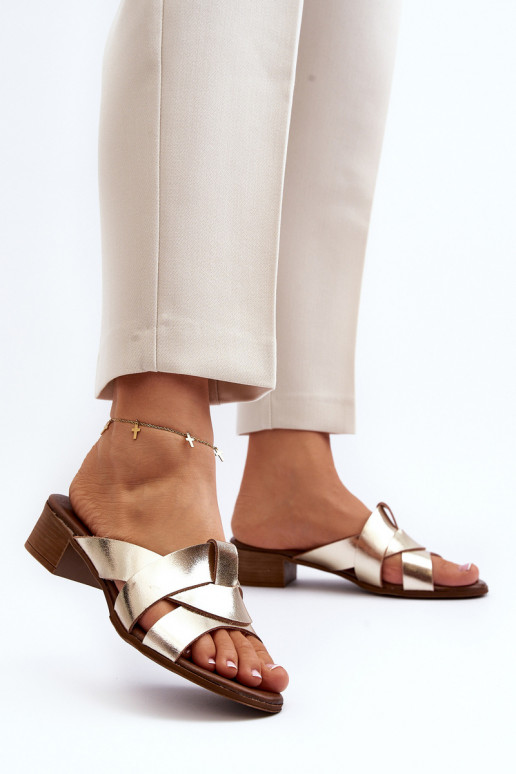 Zazoo 40236 Pantofole in pelle Femminile Con tacco basso colore dorato Zazoo 40236 Pantofole in pelle Femminile Con tacco basso colore dorato