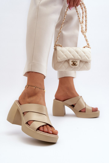Pantofole in pelle Zazoo 40373 color sabbia