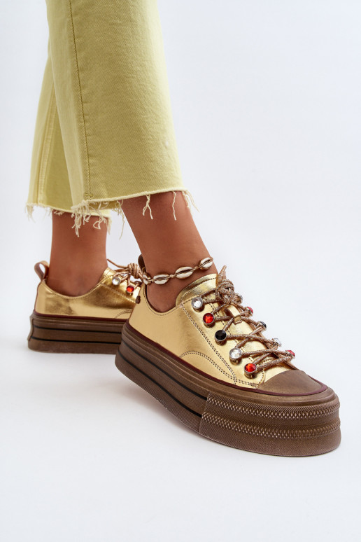 Scarpe da donna con una piattaforma GOE NN2N4055 colore dorato Scarpe da donna con una piattaforma GOE NN2N4055 colore dorato