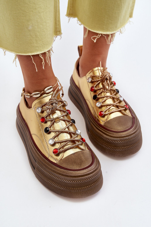 Scarpe da donna con una piattaforma GOE NN2N4055 colore dorato Scarpe da donna con una piattaforma GOE NN2N4055 colore dorato