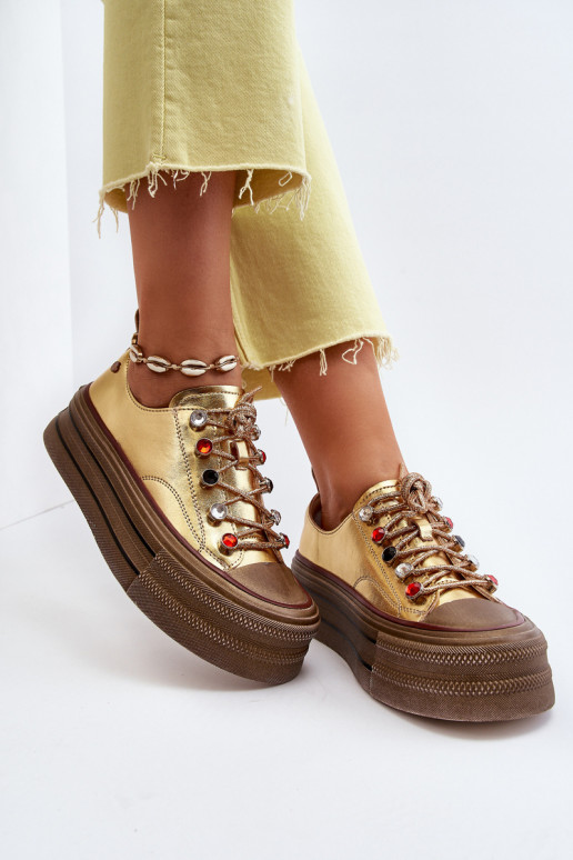 Scarpe da donna con una piattaforma GOE NN2N4055 colore dorato Scarpe da donna con una piattaforma GOE NN2N4055 colore dorato