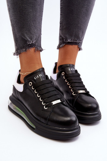 Scarpe sportive in pelle per donne GOE NN2N4030 nere