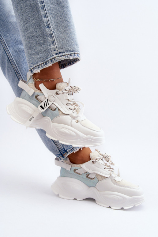 Scarpe modello sneakers Femminile GOE NN2N4039B Colore bianco