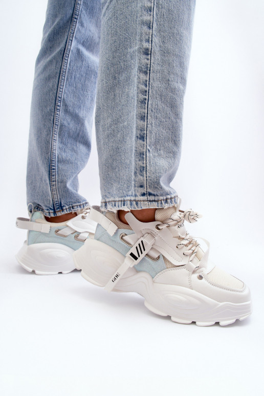 Scarpe modello sneakers Femminile GOE NN2N4039B Colore bianco