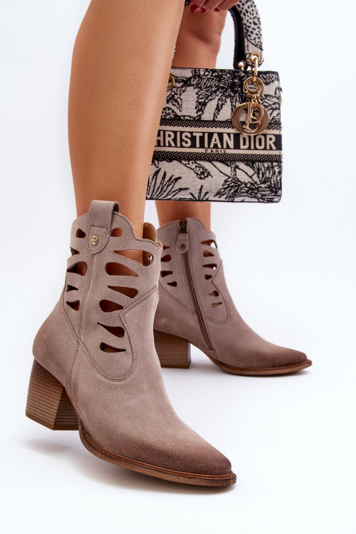 Pelle Stivali Con ritagli Deveciejka 06412-04 beige Pelle Stivali Con ritagli Deveciejka 06412-04 beige