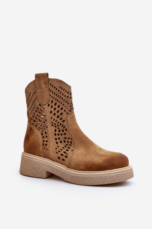 Zazoo 3470 Scarpe scamosciate Femminile con tacchi larghi con elementi traforati beige Zazoo 3470 Scarpe scamosciate Femminile con tacchi larghi con elementi traforati beige