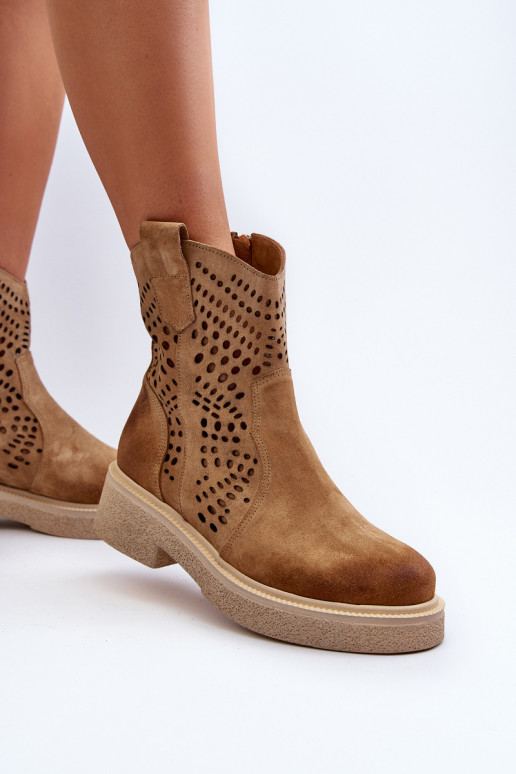 Zazoo 3470 Scarpe scamosciate Femminile con tacchi larghi con elementi traforati beige Zazoo 3470 Scarpe scamosciate Femminile con tacchi larghi con elementi traforati beige