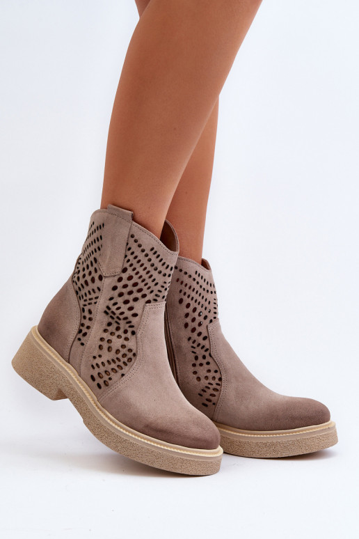 Zazoo 3470 Scarpe scamosciate Femminile con tacchi larghi con elementi traforati colore cappuccino Zazoo 3470 Scarpe scamosciate Femminile con tacchi larghi con elementi traforati colore cappuccino