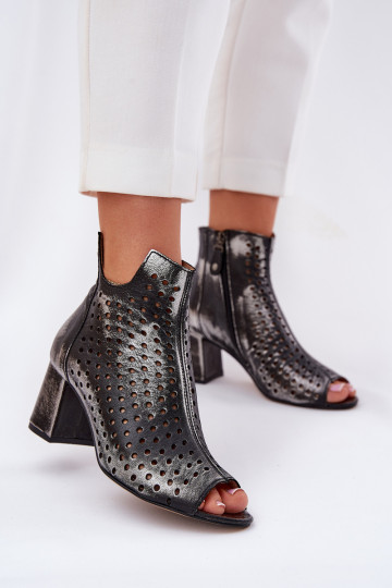 Pelle Stivali traforati Deveciejka 05420-01 colore nero 2