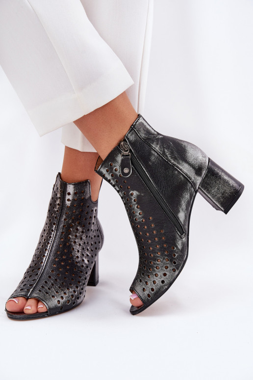 Pelle Stivali traforati Deveciejka 05420-01 colore nero Pelle Stivali traforati Deveciejka 05420-01 colore nero