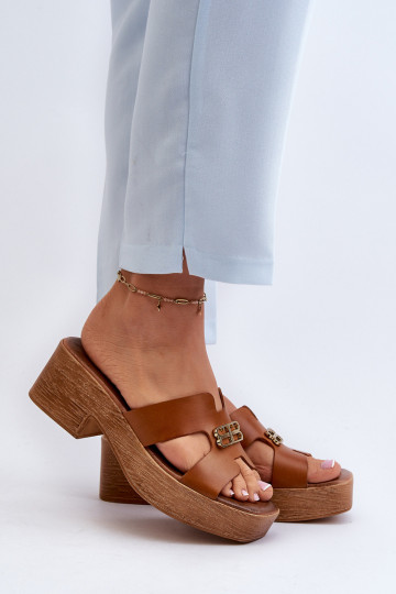 Zazoo 40412 Pelle Stile elegante Pantofole da donna con dettagli dorati colore marrone 2