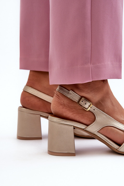 Sandali da donna con tacco Deveciejka 06419-25 colore dorato Sandali da donna con tacco Deveciejka 06419-25 colore dorato