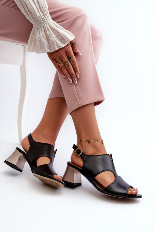 Sandali da donna Pelle con i tacchi Deveciejka 06566-01 colore nero Sandali da donna Pelle con i tacchi Deveciejka 06566-01 colore nero