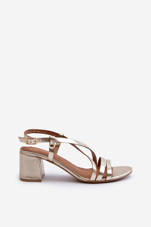 Sandali da donna con tacchi bassi Deveciejka 06653-25 colore dorato Sandali da donna con tacchi bassi Deveciejka 06653-25 colore dorato