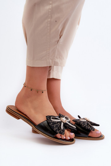 Ciabatte in pelle piatte da donna con fiocchi Laura Messi 2791 nere 2