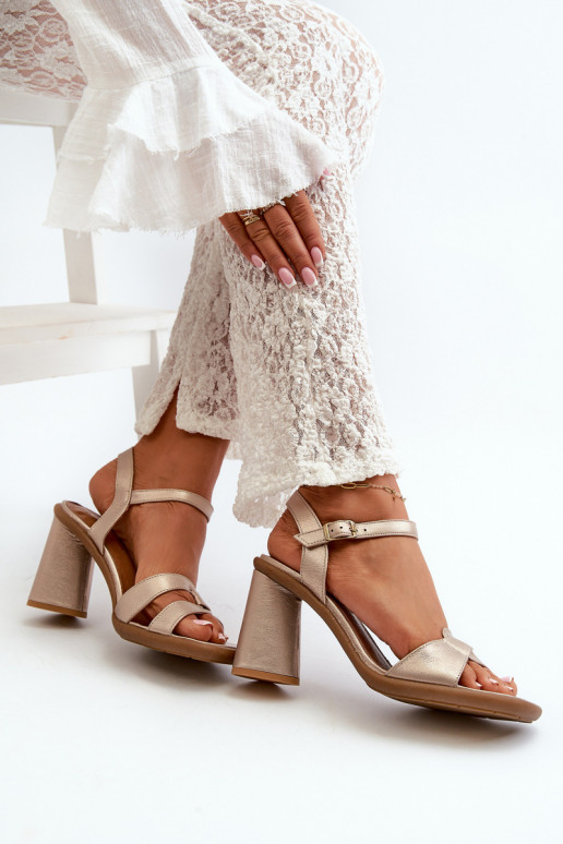 Sandali da donna con tacco Deveciejka 06029-25 colore dorato Sandali da donna con tacco Deveciejka 06029-25 colore dorato