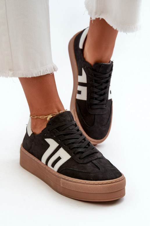 Zazoo N1095S2 Scarpe modello sneakers Pelle Femminile con una piattaforma colore nero