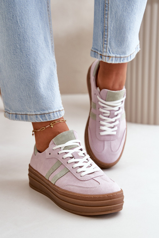 Zazoo N1068S4 Scarpe modello Sneakers in camoscio con una piattaforma Colore viola Zazoo N1068S4 Scarpe modello Sneakers in camoscio con una piattaforma Colore viola