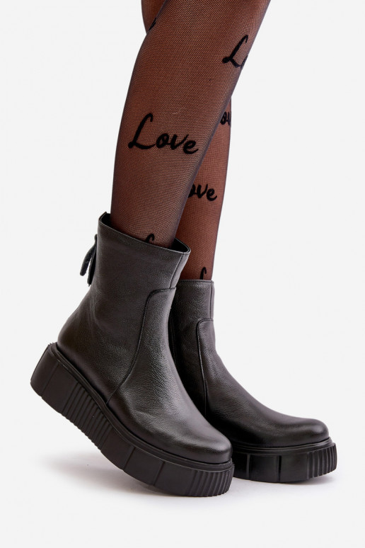 Zazoo 60369 Stivali da donna con una piattaforma colore nero Zazoo 60369 Stivali da donna con una piattaforma colore nero