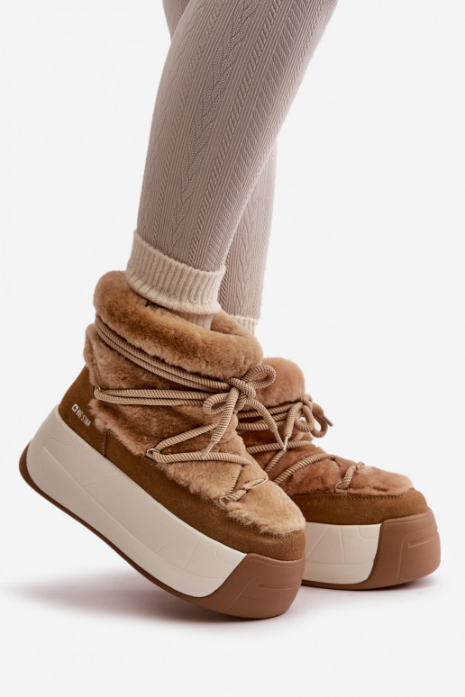 Pelle Stivali da neve Femminile Su una suola spessa con una pelliccia Big Star OO274A207 colore marrone