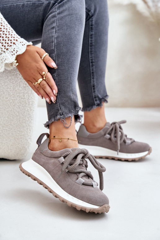 dalla pelle scamosciata Scarpe modello sneakers FemminileGrubym Allacciaturam Artiker 54C1465 colore grigio