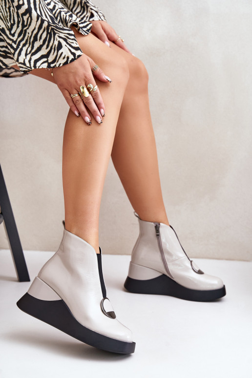 con effetto vernice Stivali Su un cuneo riscaldamento D&A MR880-136 colore grigio con effetto vernice Stivali Su un cuneo riscaldamento D&A MR880-136 colore grigio