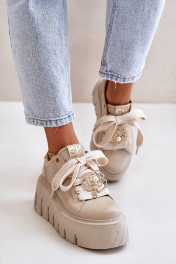 Scarpe modello sneakers Femminile con suole massicce alla moda con dettagli dorati CheBello 4530 beige