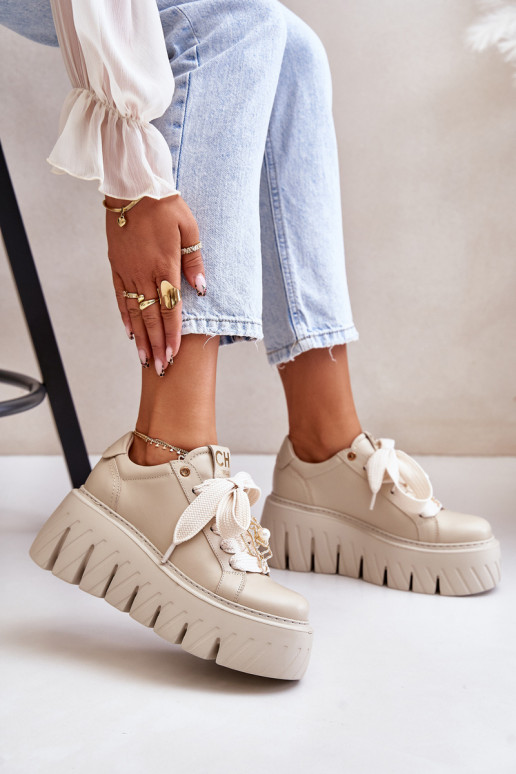 Scarpe modello sneakers Femminile con suole massicce alla moda con dettagli dorati CheBello 4530 beige Scarpe modello sneakers Femminile con suole massicce alla moda con dettagli dorati CheBello 4530 beige