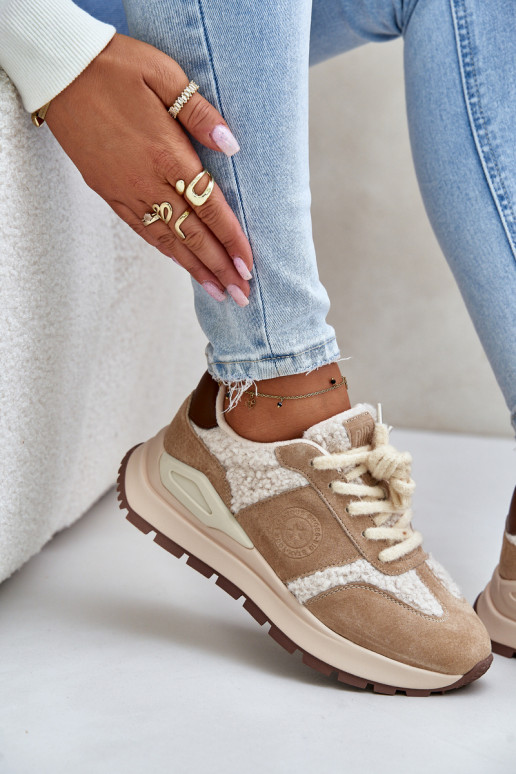 riscaldamento Scarpe modello sneakers Femminile Pelle Big Star OO274A317 HI-POLY SYSTEM beige riscaldamento Scarpe modello sneakers Femminile Pelle Big Star OO274A317 HI-POLY SYSTEM beige