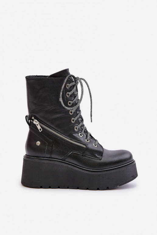 Pelle Stivaletti da lavoro con una piattaforma I Koturnie Deveciejka 06676-01 colore nero