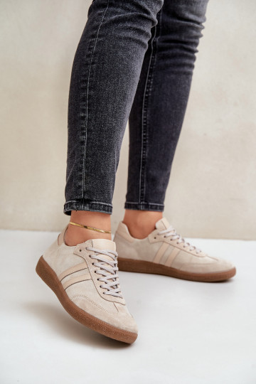 Stivali sportivi bassi in suede da donna, color sabbia