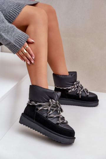 Stivali da neve da donna in suede con occhielli spessi, neri