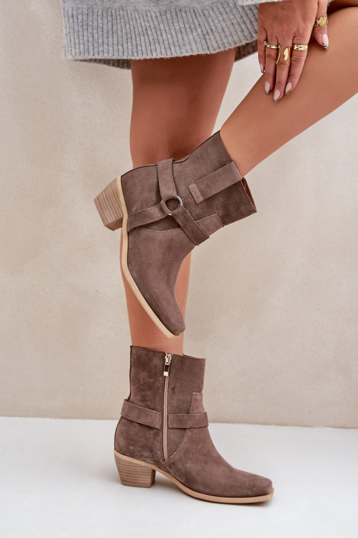 StivaliAbilitatoturalnego dalla pelle scamosciatau con i tacchi Zazoo 3444/2 colore marrone StivaliAbilitatoturalnego dalla pelle scamosciatau con i tacchi Zazoo 3444/2 colore marrone