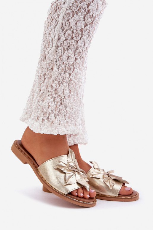 Pantofole con ornamenti pelle naturale Zazoo 3667 colore dorato Pantofole con ornamenti pelle naturale Zazoo 3667 colore dorato