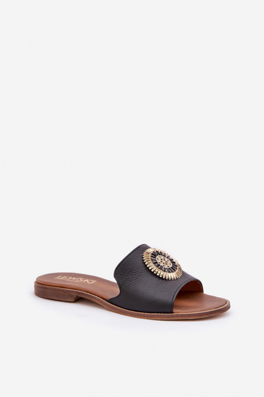 Pantofole in pelle con ornamenti con tacchi larghi Zazoo 3047/O colore nero Pantofole in pelle con ornamenti con tacchi larghi Zazoo 3047/O colore nero