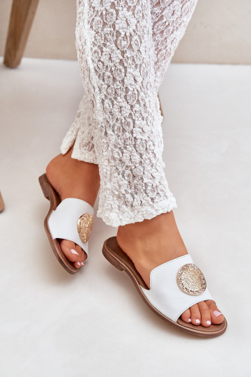 Pantofole in pelle con ornamenti con tacchi larghi Zazoo 3047/O Colore bianco