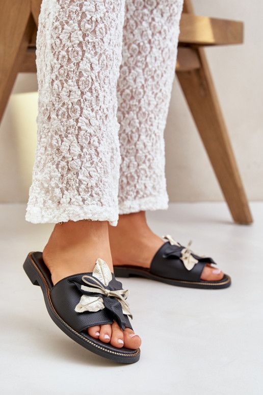 Pantofole con ornamenti pelle naturale Zazoo 3574/Z colore nero Pantofole con ornamenti pelle naturale Zazoo 3574/Z colore nero