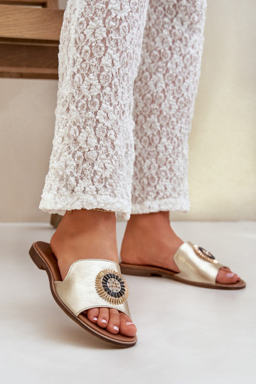 Pantofole in pelle con ornamenti con tacchi larghi Zazoo 3047/O colore dorato 2