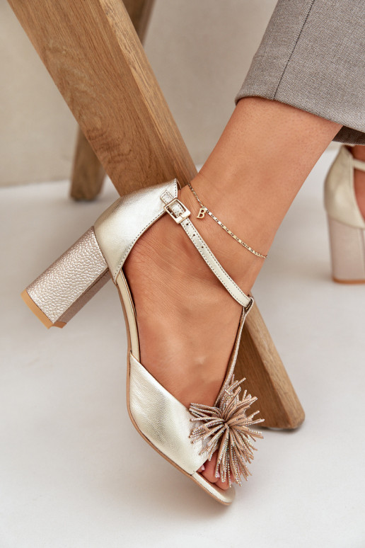 sandali Pelle con i tacchi con ornamenti Laura Messi 2758 colore dorato sandali Pelle con i tacchi con ornamenti Laura Messi 2758 colore dorato